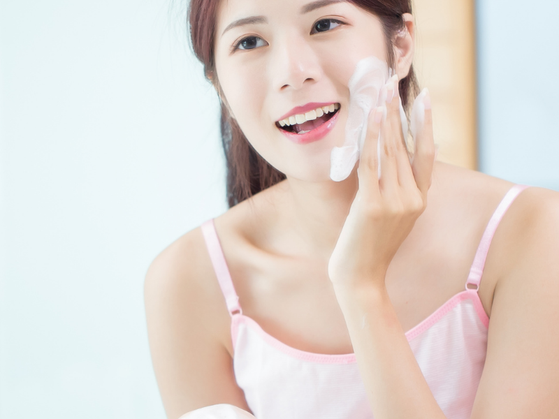 How to Double Cleanse Your Face Effectively